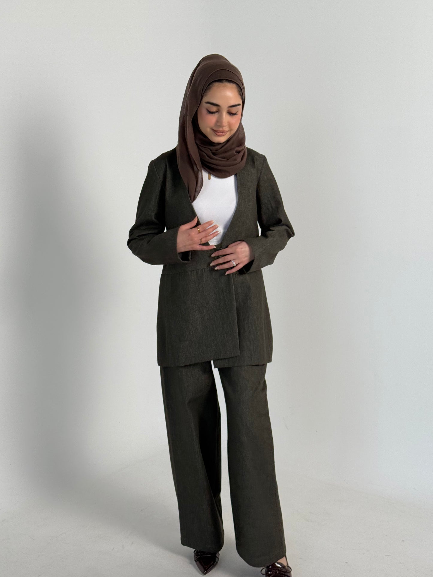 Yumna set