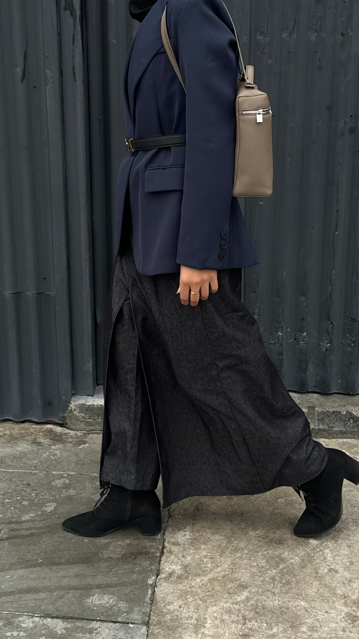 Skirted pants ( Black)