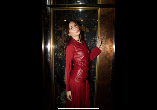 Valrie ( maroon )