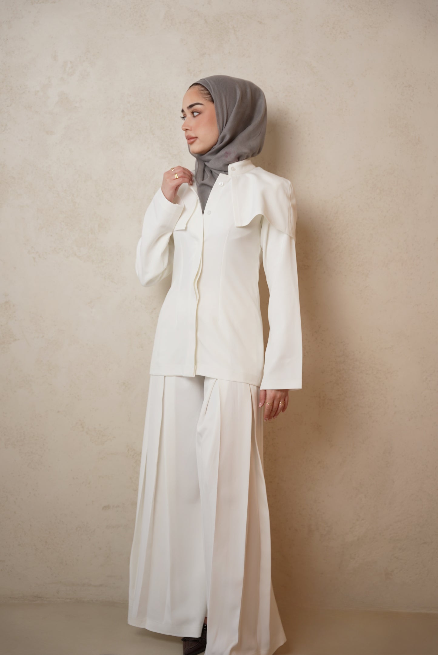 Cape set